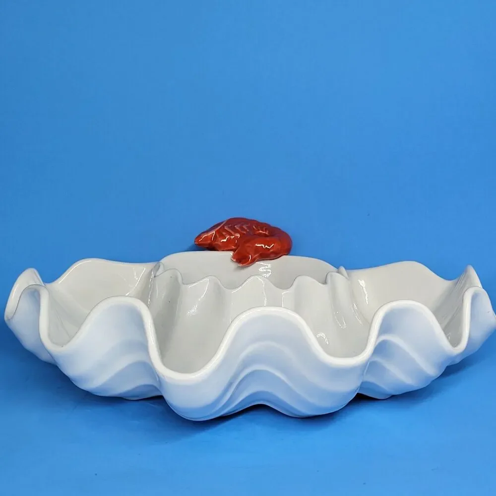 Unbranded ceramic clam